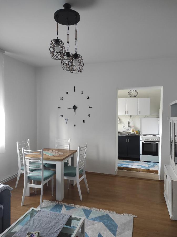 Welcome Apartman トゥズラ エクステリア 写真